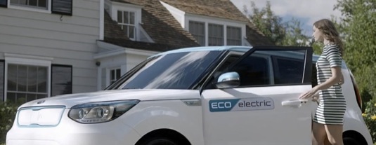 auto Kia Soul EV elektromobil televizní reklama