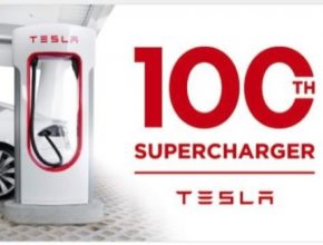 auto supercharger rychlodobíjecí stanice Tesla Motors