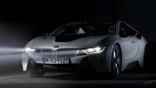 auto plug-in hybrid BMW i3 OLED osvětlení světla