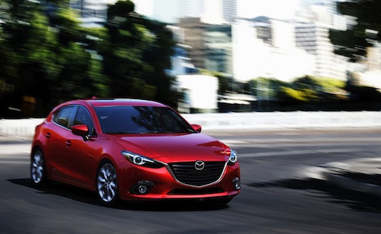 auto Mazda3 Hybrid