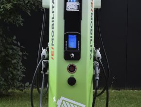 rychlodobíjecí stanice pro elektromobily ČEZ mezinárodní filmový festival karlovy vary