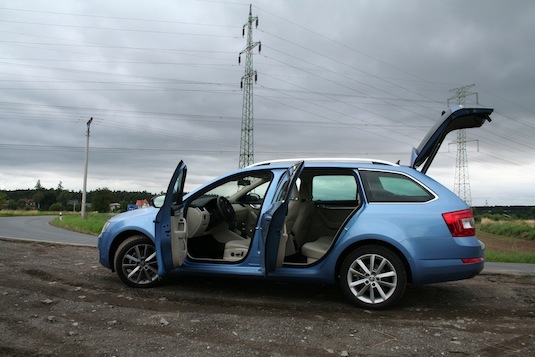 auto test Škoda Octavia G-TEC CNG zemní plyn