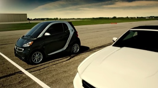 auto Smart ED elektromobil do města Kanada televizní reklama