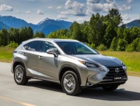 auto Lexus hybridní SUV NX