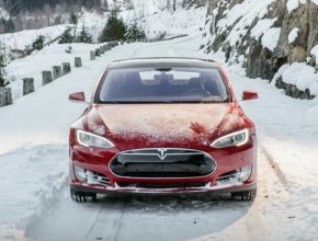 auto elektromobil tesla model S
