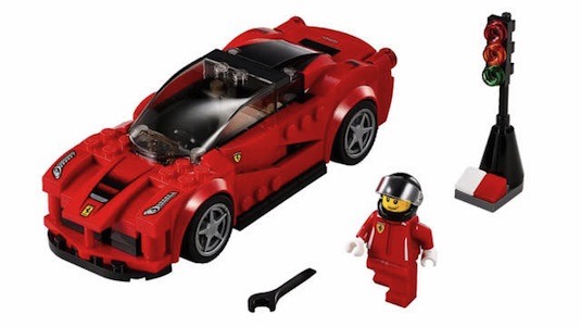 auto Ferrari LaFerrari plug-in hybrid LEGO stavebnice
