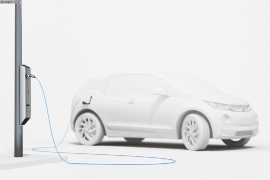 auto BMW Light and Charge pouliční osvělení lampy dobíjení elektromobilů dobíjecí stanice
