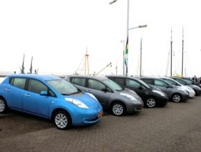auto elektromobily Nissan Leaf elektroauto elektrovůz
