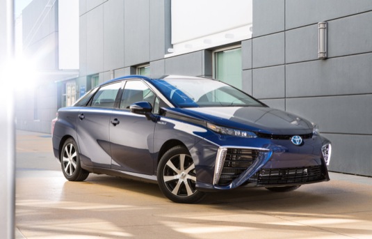 auto na vodík Toyota Mirai