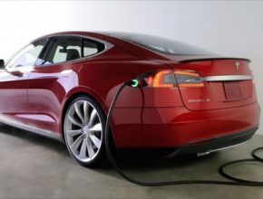 auto elektromobil Tesla Motors dobíjecí stanice dobíjení wallbox
