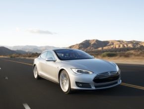 auto elektromobil Tesla Model S Dual Motor Autopilot