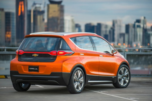 auto elektromobil Chevrolet Bolt koncept