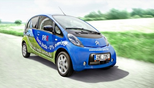 auto elektromobil Peugeot iOn PRE