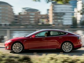 auto elektromobil Tesla Model S sraz ČR