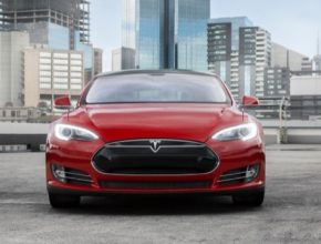 auto elektromobil Tesla Model S v Austrálii, Melbourne