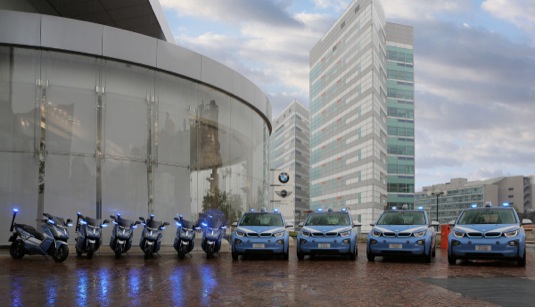 auto elektromobily BMW i3 a elektroskútry BMW C Evolution EXPO 2015 světová výstava Miláno Itálie