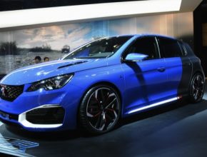auto elektromobil plug-in hybrid Peugeot 308 R HYbrid
