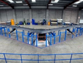 internetový létající dron - solární letadlo Aquila - společnosti Facebook