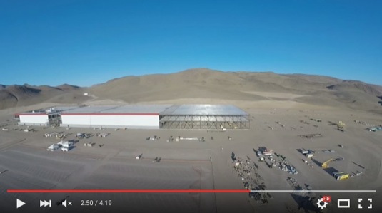 auto elektromobily stavba gigatovárny Reno Nevada USA Tesla Motors