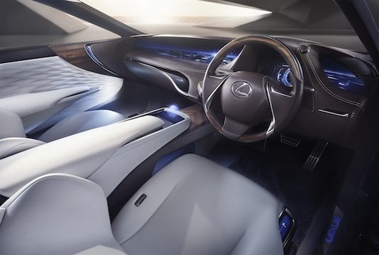 Lexus na autosalonu v Tokiu představil koncept luxusního vodíkového sedanu LF-FC