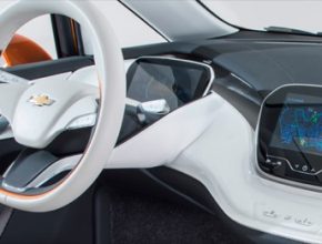 auto Chevrolet Bolt elektromobil přístrojová deska interiér