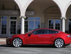 auto elektromobil Tesla Model S automobilky Tesla Motors