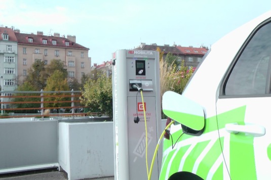 auto Žižkov má první veřejnou dobíjecí stanici pro elektromobily