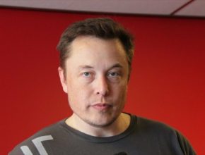 auto Elon Musk šéf Tesla Motors