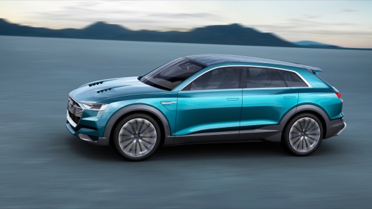 auto koncept Audi e-tron Quattro