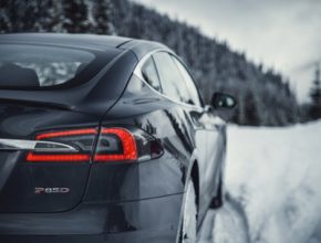 auto elektromobil Tesla Model S P85D