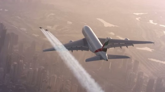 auto Yves Rossy Jetman Dubai Airbus A380