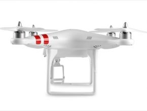 Značka DJI dnes patří mezi nejoblíbenější v oblasti létajících dronů, pořídila si je i britská policie.