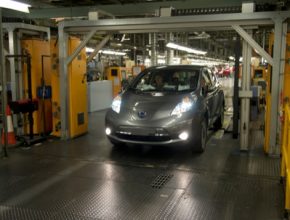 auto elektromobil Nissan Leaf slaví 5. narozeniny