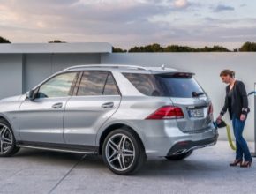 auto plug-in hybrid Mercedes-Benz GLE 500e
