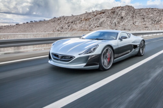 auto autosalon Ženeva 2016 elektromobil Rimac Concept_One