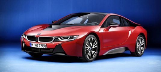 auto BMW i8 sportovní plug-in hybrid protonová červená