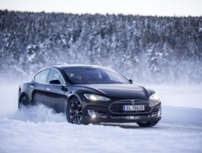 auto elektromobil Tesla Model S Evropa 2016 Tesla Motors