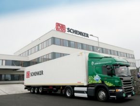 auto kamion na stlačený zemní plyn CNG společnosti DB Schenker