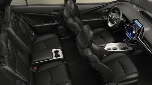 auto autosalon New York nový plug-in hybrid Toyota Prius Prime