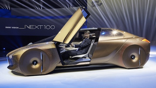 auto BMW Vision Next pro 22. století