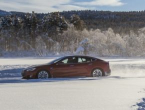 auto elektromobily Tesla Model S