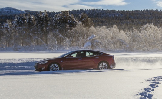 auto elektromobily Tesla Model S