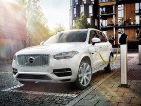 auto nový Volvo XC90 T8 Twin Engine plug-in hybrid