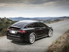 auto elektromobil Tesla Model X elektrické SUV elektroauto prodeje březen USA
