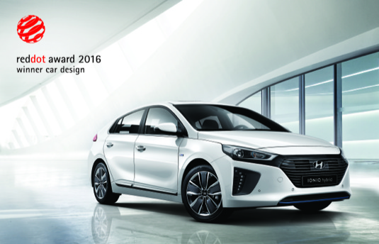 auto Hyundai Ioniq má designové ocenění Red Dot Design 2016