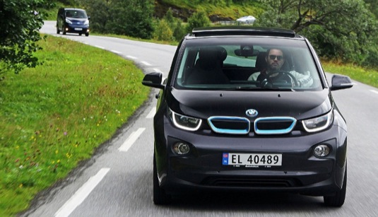 auto elektromobil BMW i3 v Norsku