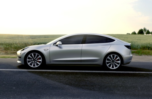 auto elektromobily Tesla Model 3 silver stříbrná