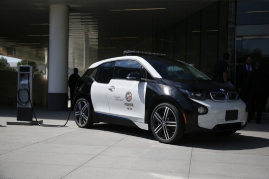 auto elektromobil BMW i3 LAPD Los Angeles policie