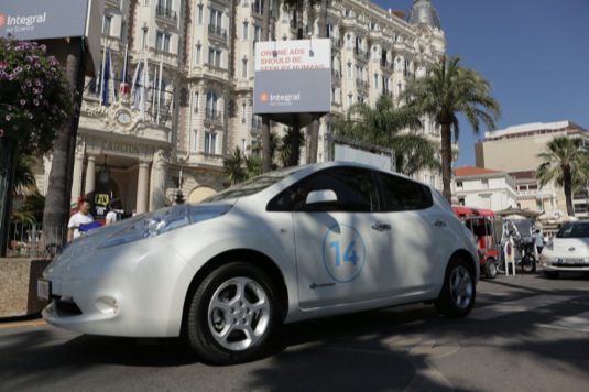 auto elektromobil Nissan Leaf Cannes