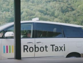 auto robot taxi robotické auto